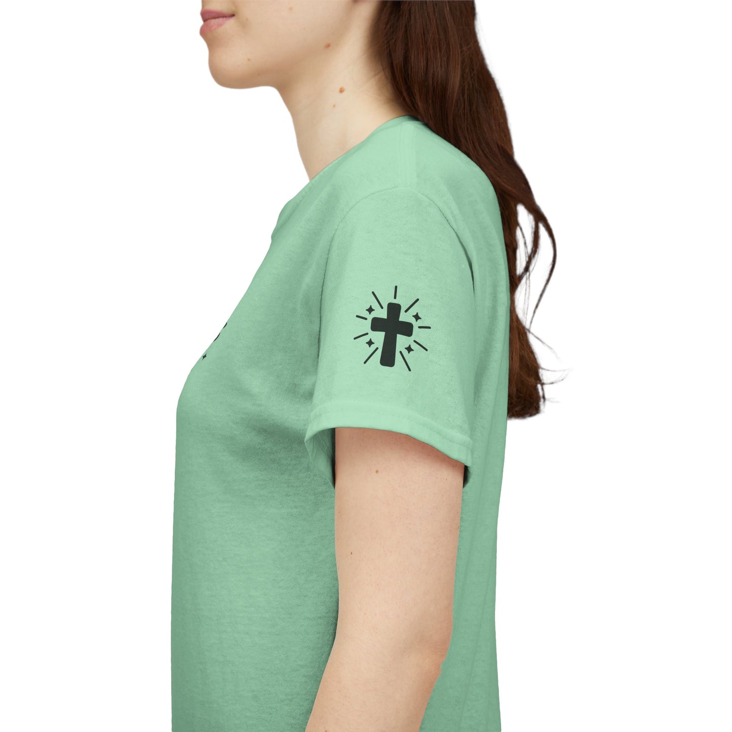 When Everyone Else Left, God Stayed β Retro Faith Tee